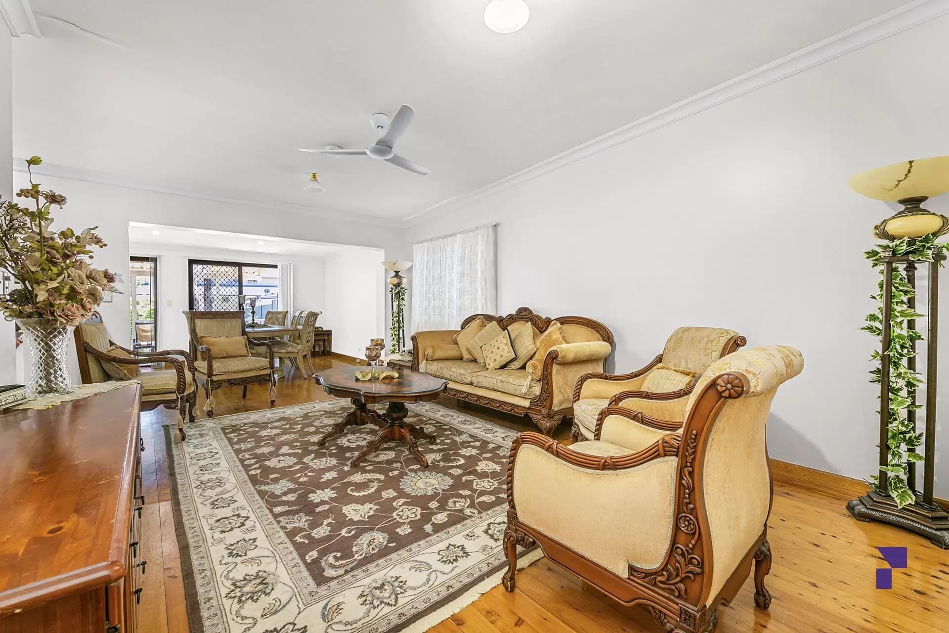 16 Birdwood Road, Georges Hall - Thumbnail 4