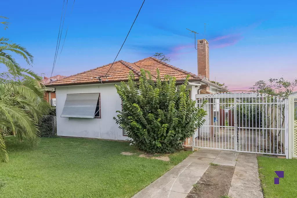 8 Allowrie Road, Villawood - Image 1