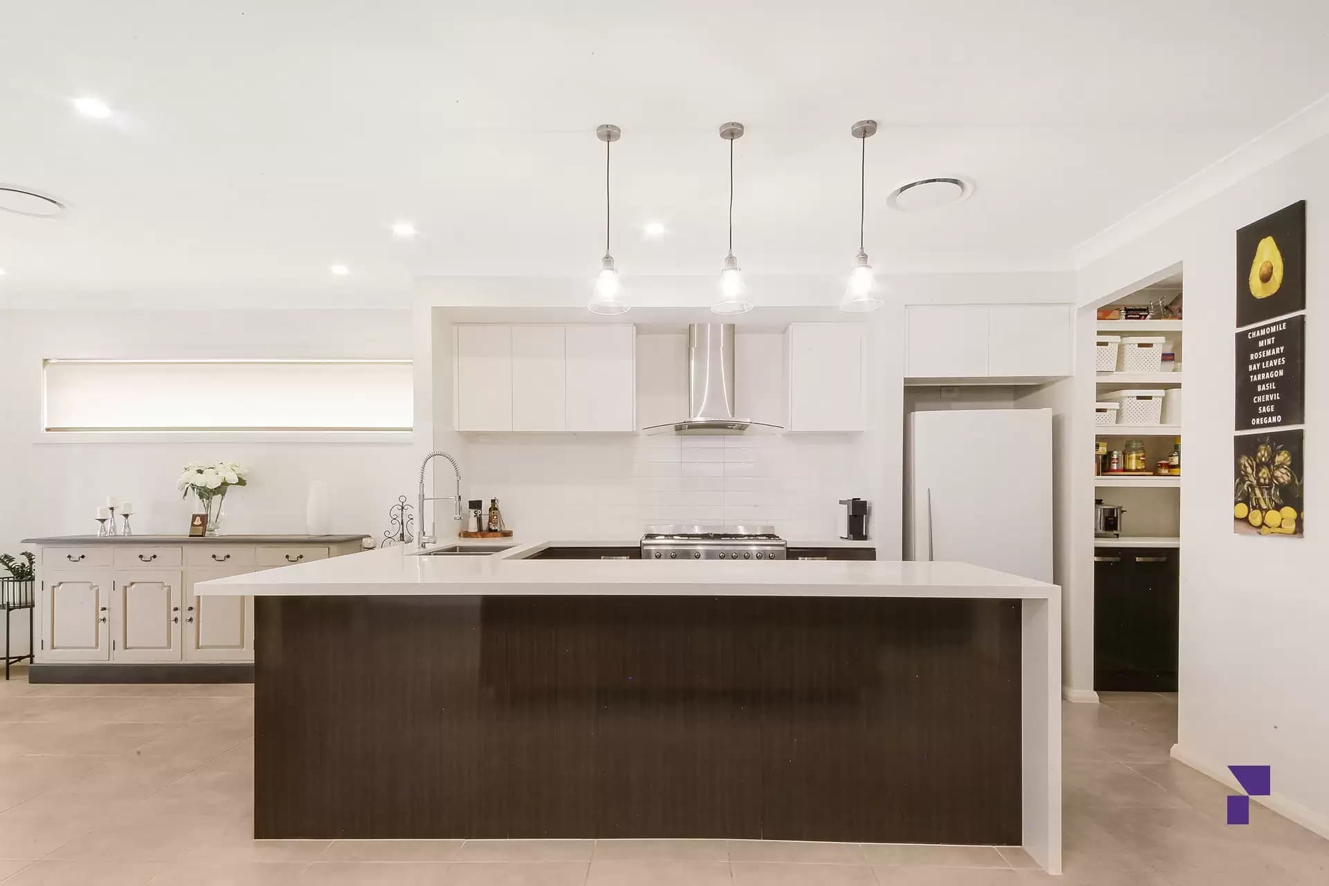 47 Baltimore Street, Belfield - Thumbnail 2