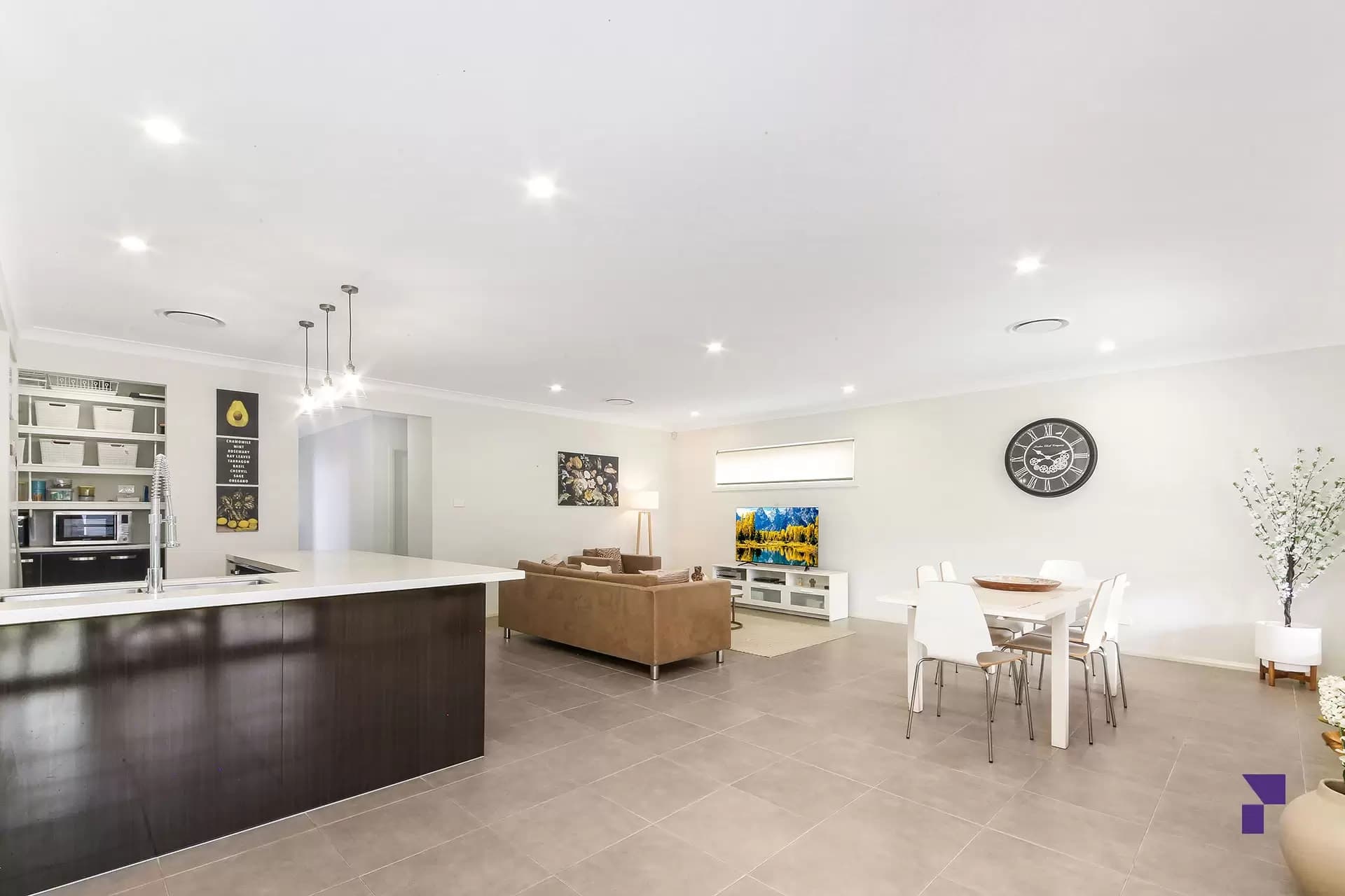 47 Baltimore Street, Belfield - Thumbnail 5