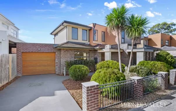 1, 2 Dinah Parade, Keilor East, Keilor East - Image 1