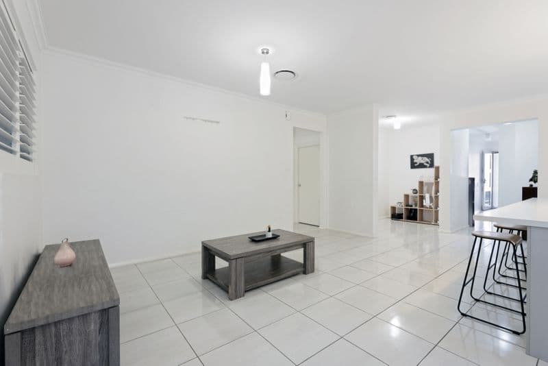 9 Bartlett Place, Penrith, Box Hill - Thumbnail 3