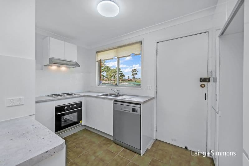 17 Reeve Crescent, Doonside, Mount Druitt - Thumbnail 3