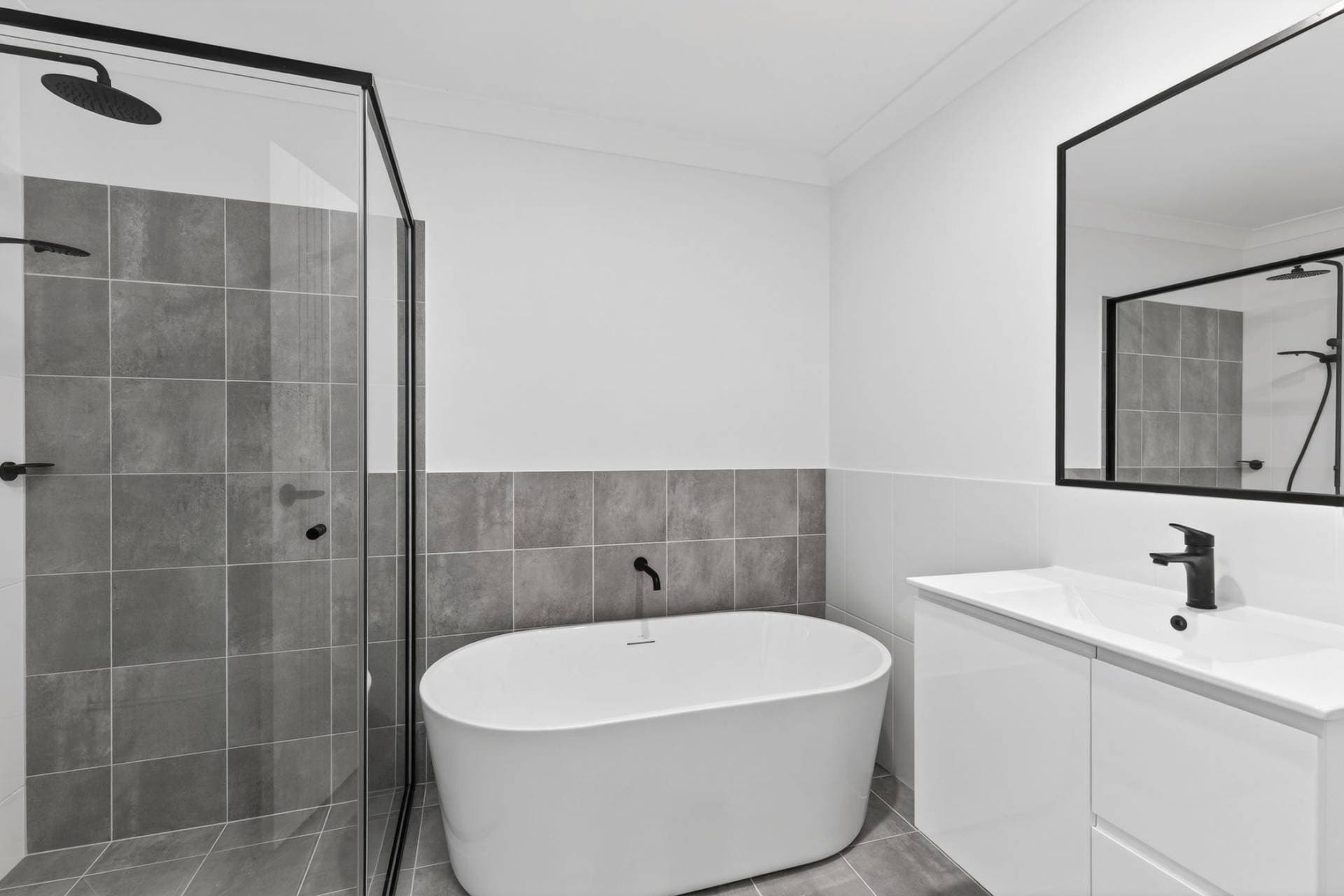 23 Flathead Drive, Moonee Beach - Thumbnail 3