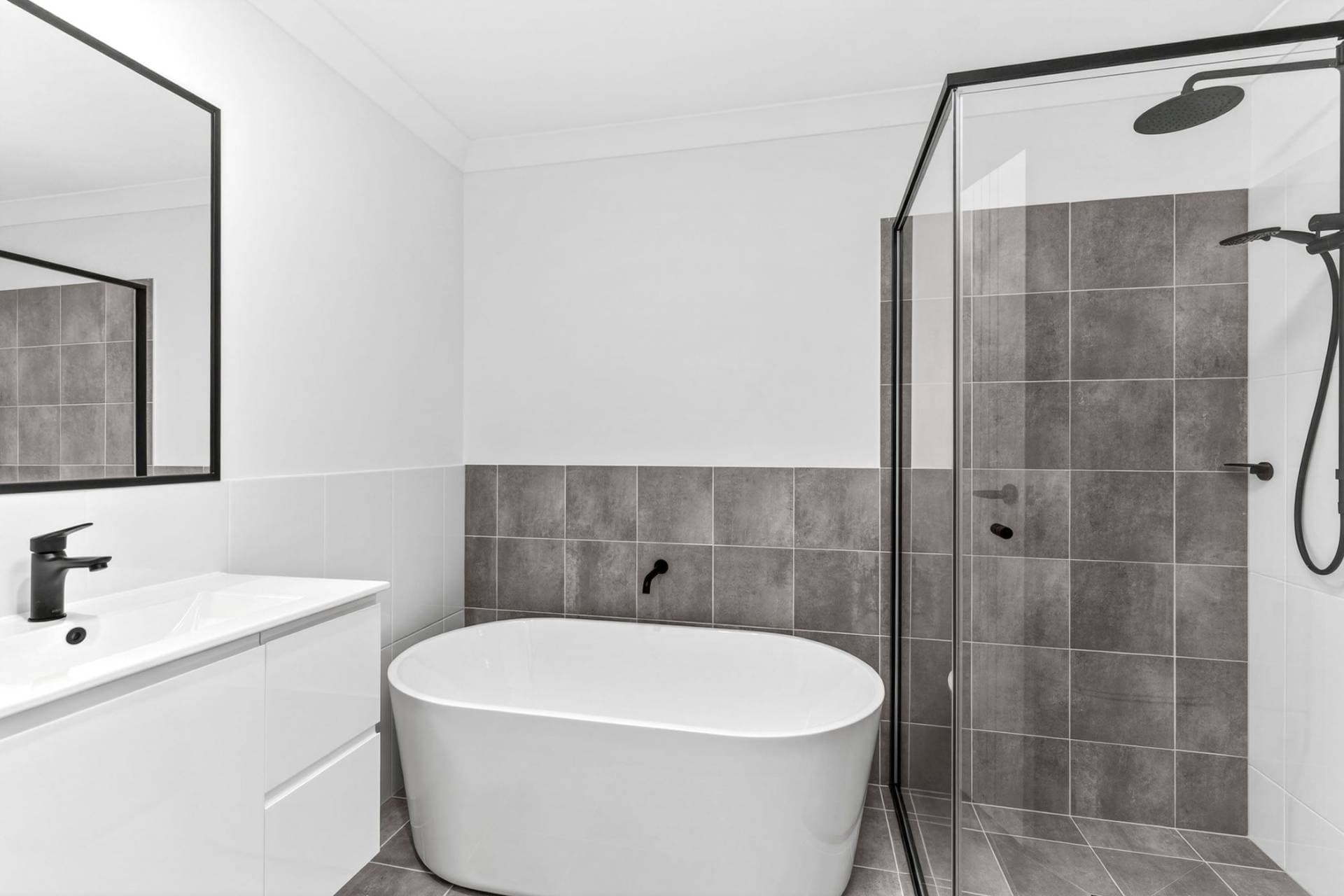 23 A Flathead Drive, Moonee Beach - Thumbnail 3