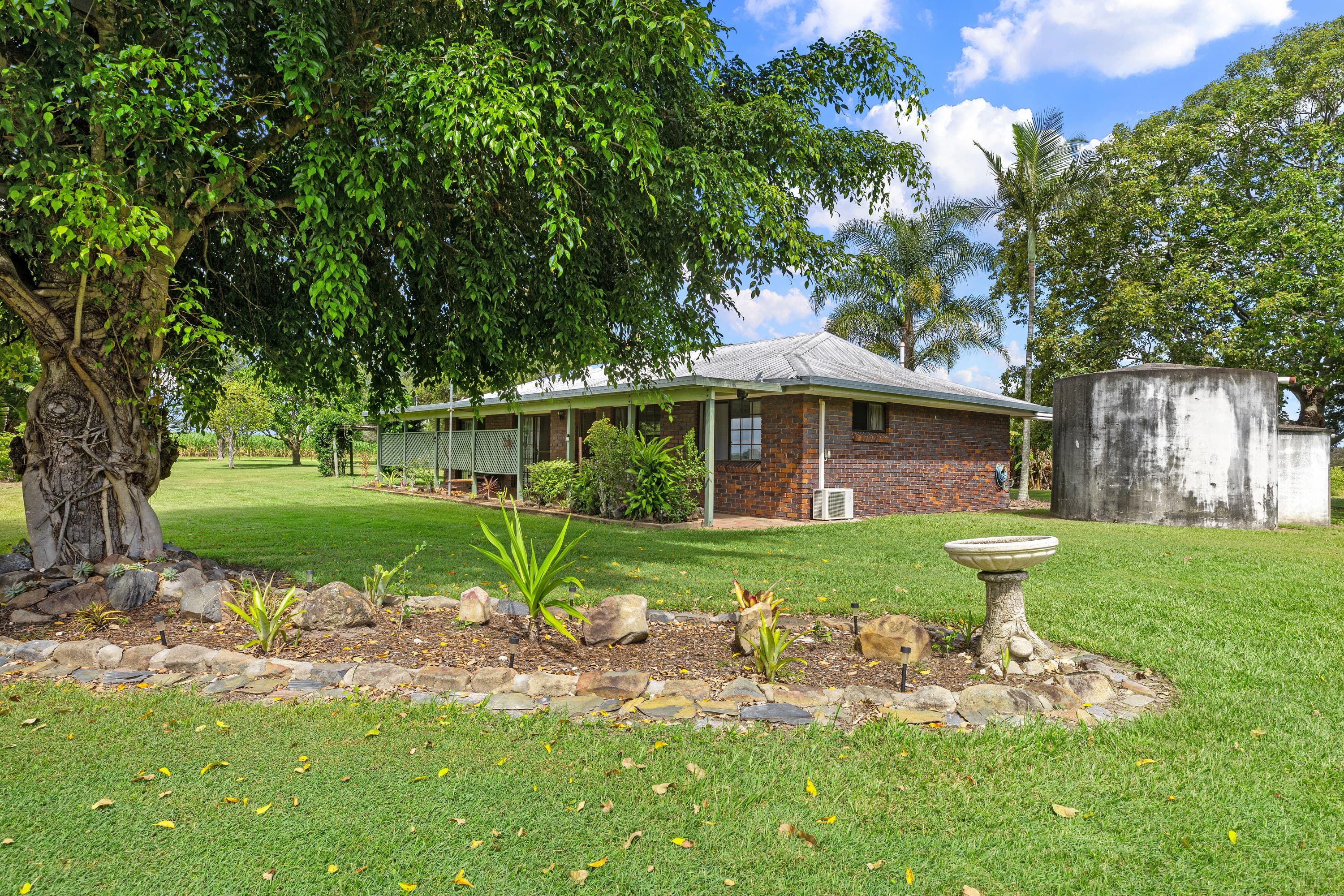 18 Chapmans Road East Bauple, QLD, 4650,  - Thumbnail 2