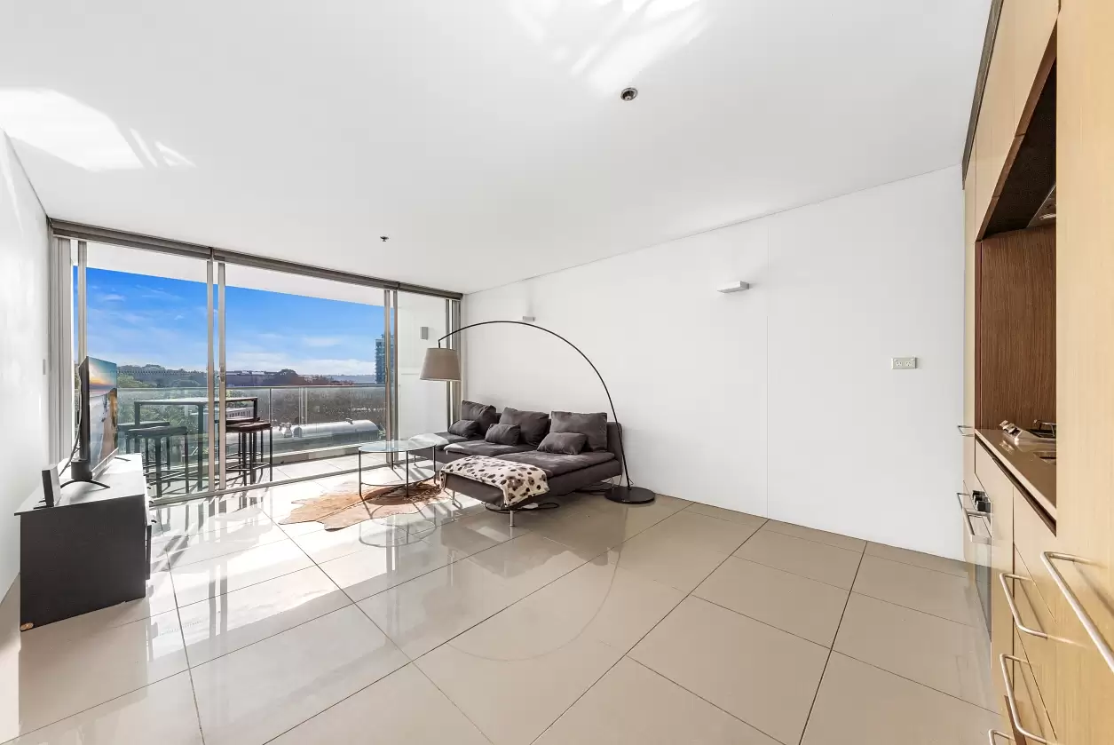 18/60-70 William Street, Woolloomooloo - Thumbnail 2