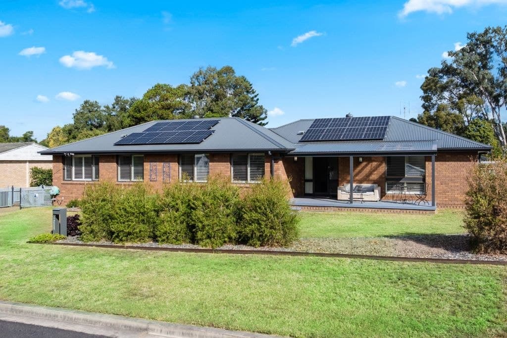 14 Bayswater Road, Bolwarra - Thumbnail 2