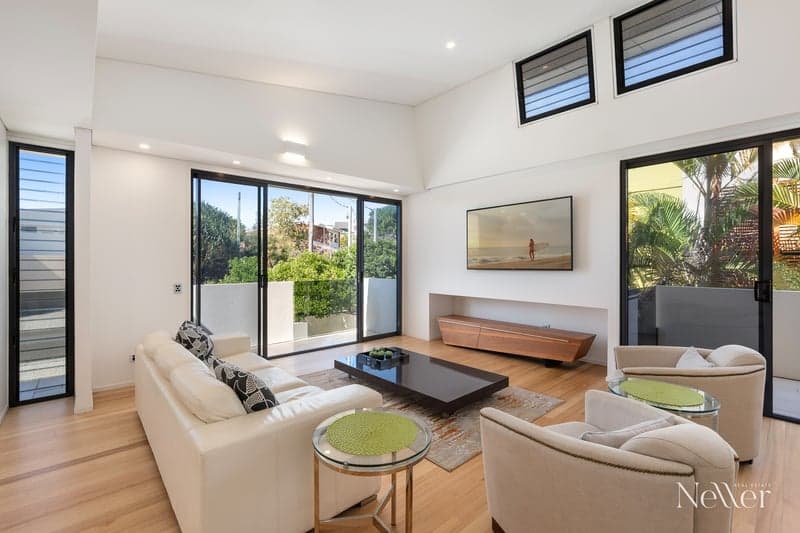 1/31 Sobraon Street, Sunrise Beach - Thumbnail 8