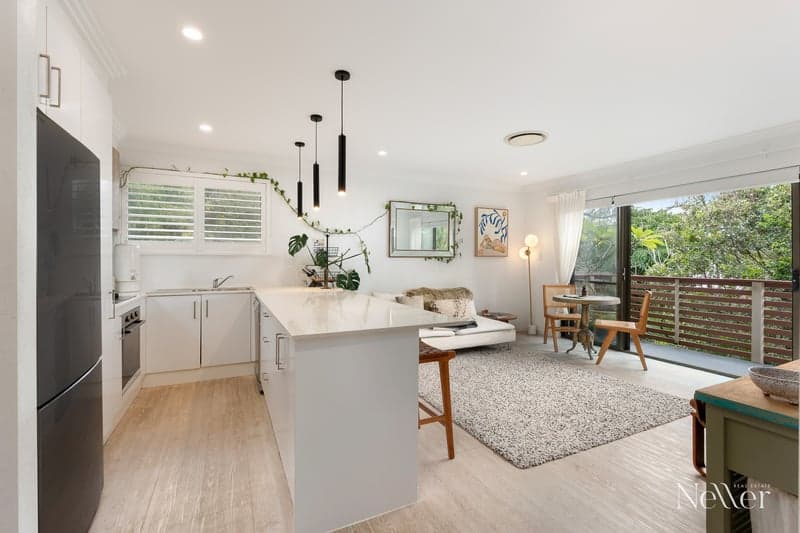 5/43 Tingira Crescent, Sunrise Beach - Thumbnail 2
