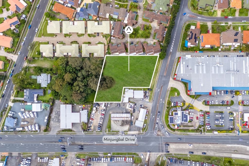 7-9 Shallow Bay Drive, Tweed Heads South - Thumbnail 2