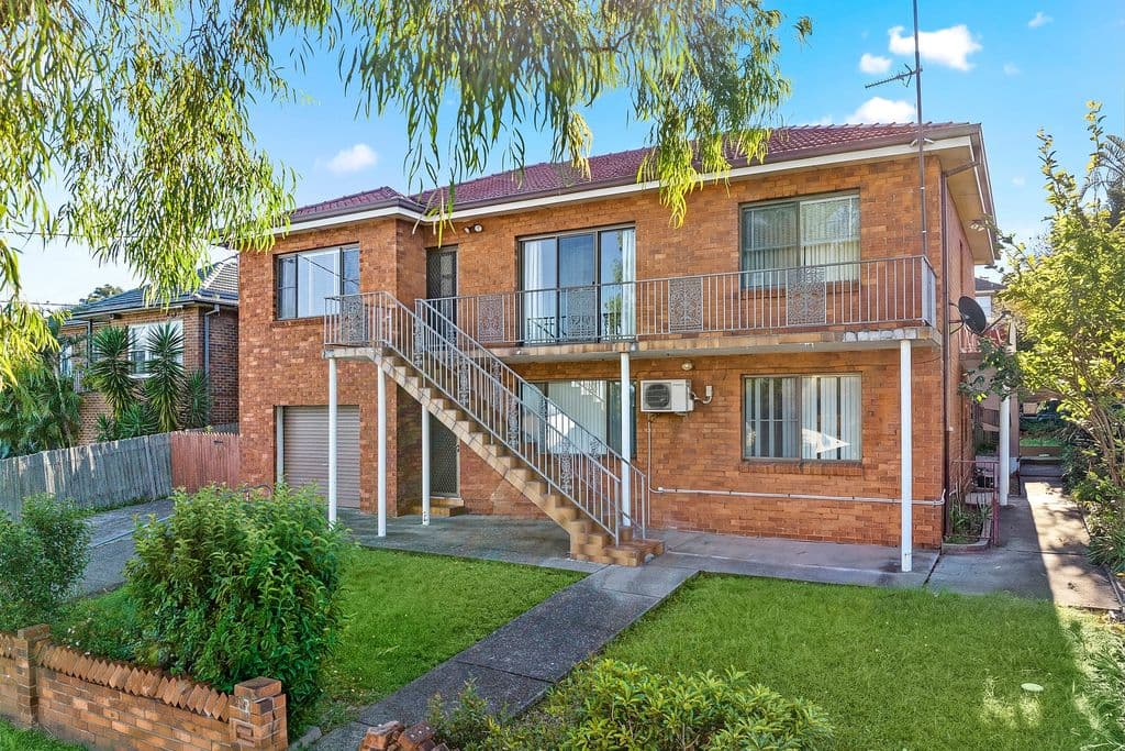 12 Lee Street, Warrawong - Image 1