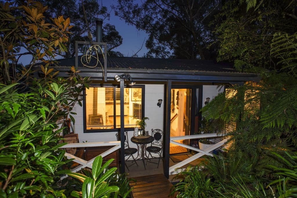 87 Henderson Road, Wentworth Falls - Thumbnail 2