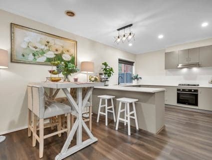 6 Banksia Grove, Pakenham, VIC, 3810, Pakenham - Thumbnail 5