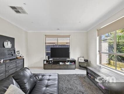41 Watergum Avenue, Craigieburn, VIC, 3064, Craigieburn - Thumbnail 2