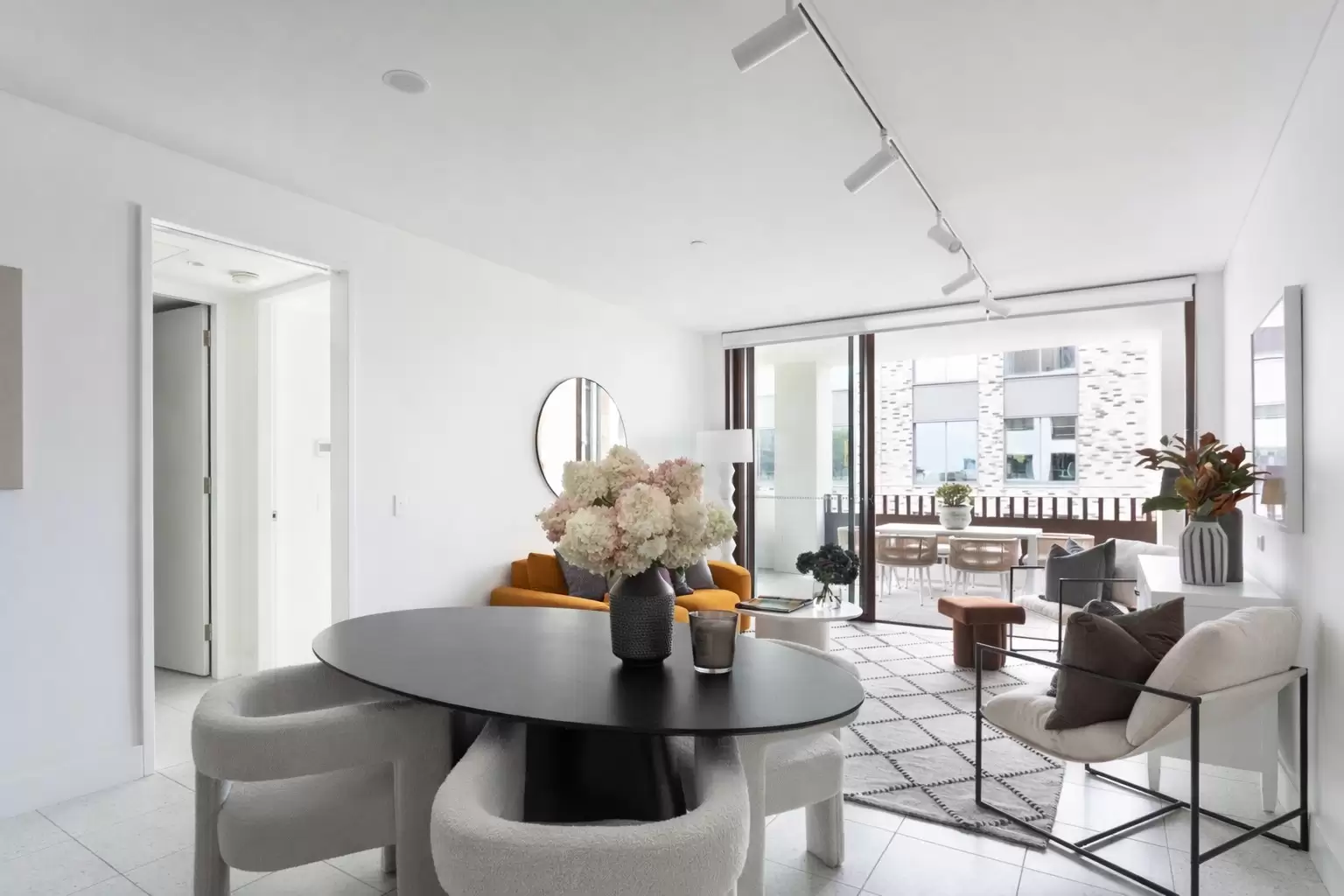 504/6 Baptist Street, Redfern, Redfern - Thumbnail 2