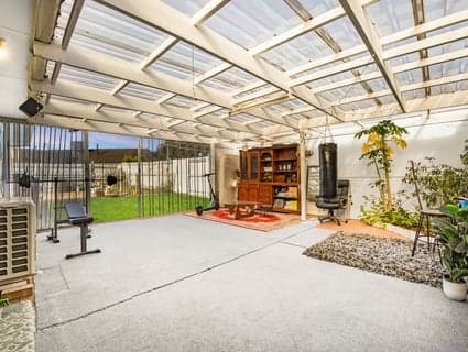 10 Enfield Avenue, Werribee, VIC, 3030, Werribee - Thumbnail 2