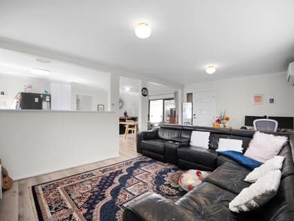 10 Enfield Avenue, Werribee, VIC, 3030, Werribee - Thumbnail 4