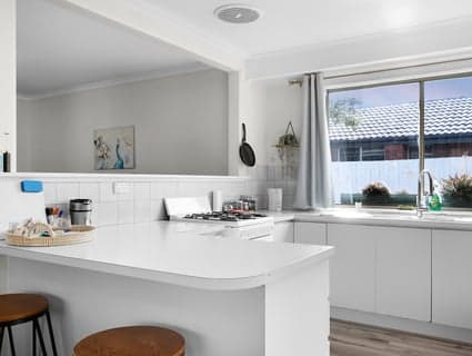 10 Enfield Avenue, Werribee, VIC, 3030, Werribee - Thumbnail 8