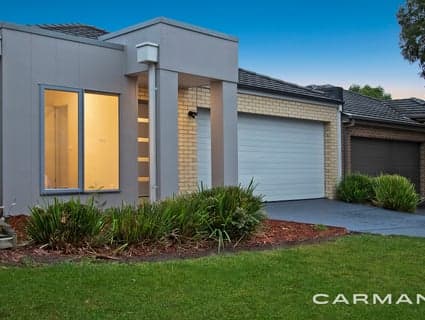 8 Denistoun Crescent, Cranbourne, VIC, 3977, Cranbourne - Thumbnail 2
