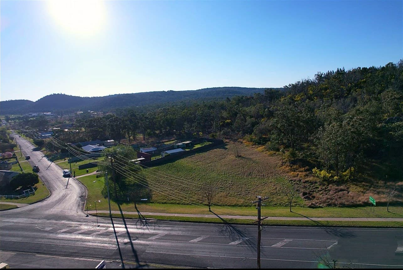 2 Rich Street STANTHORPE, QLD, Stanthorpe - Thumbnail 6