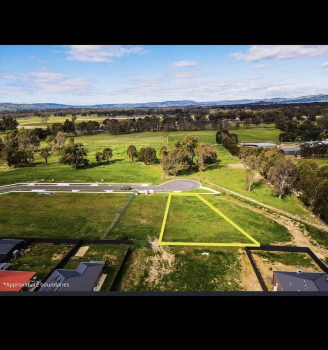 42 Grayling Street SEYMOUR, VIC, Seymour - Thumbnail 2