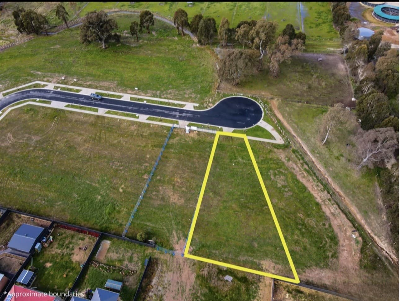 42 Grayling Street SEYMOUR, VIC, Seymour - Thumbnail 3