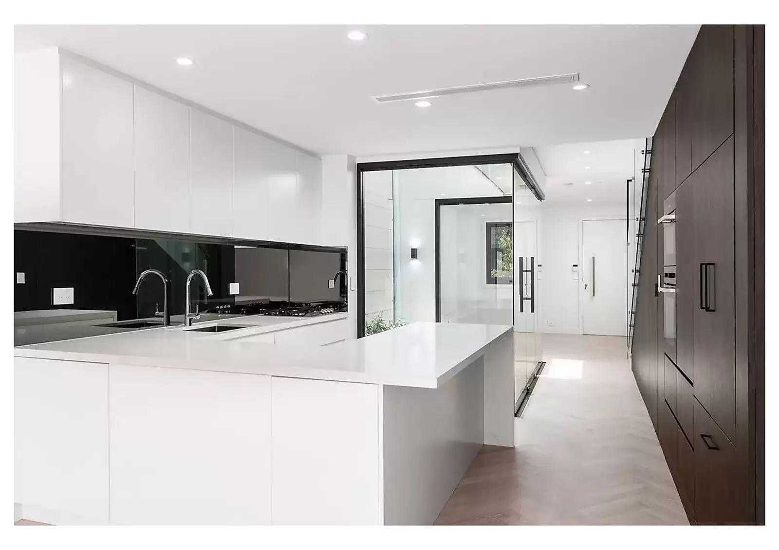 138 Queen Street, Beaconsfield, Alexandria - Thumbnail 3