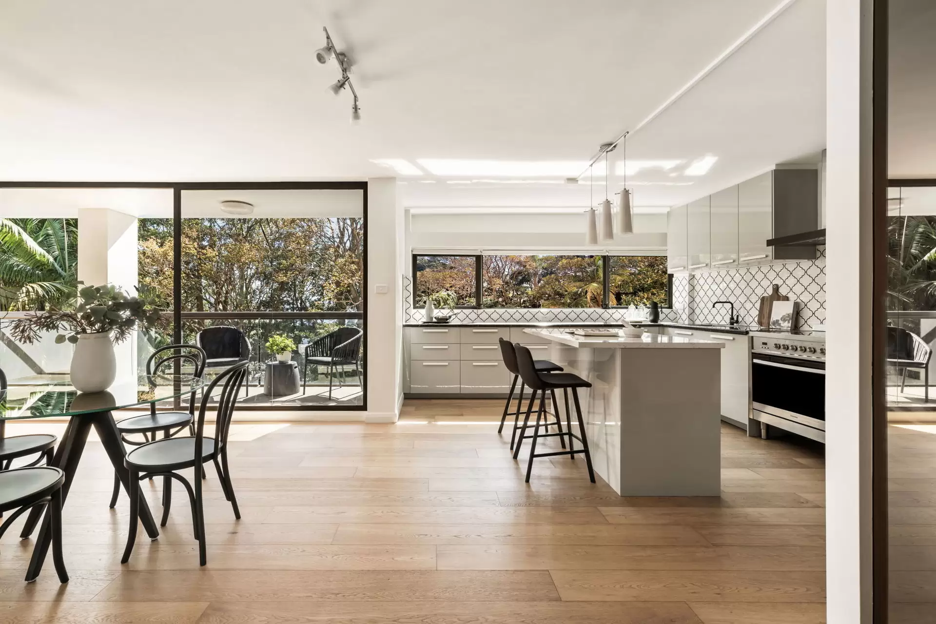14/351 Edgecliff Road, Edgecliff, Edgecliff - Thumbnail 2