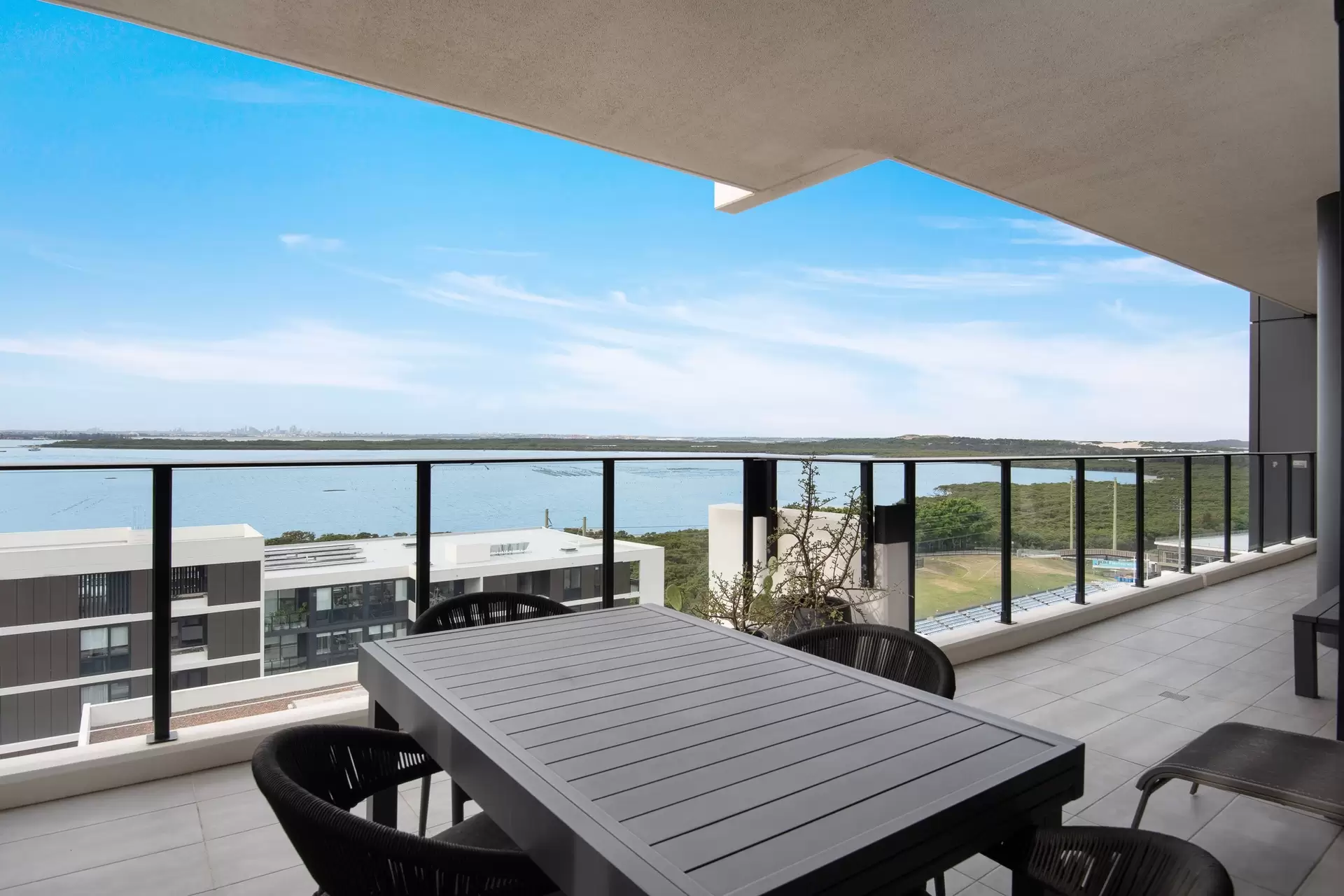 1005/4 Foreshore Boulevard, Woolooware, Woolooware - Thumbnail 3