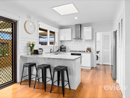 7 Melview Drive, Wyndham Vale, VIC, 3024, Wyndham Vale - Thumbnail 5