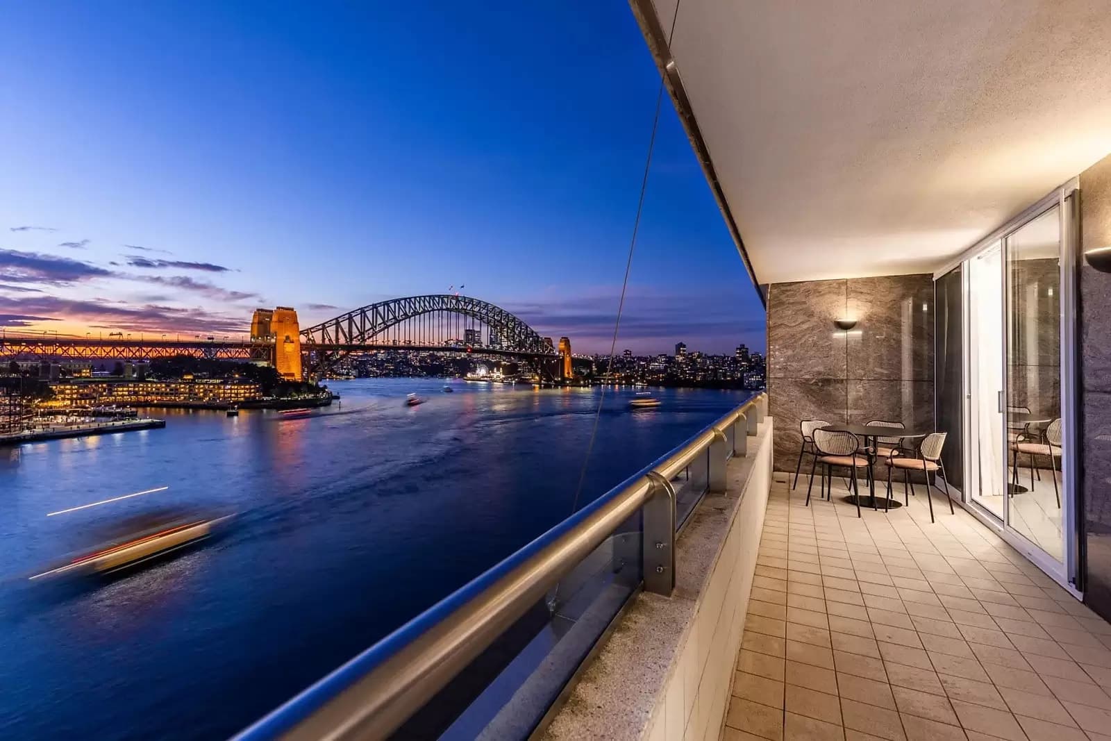 98/1 Macquarie Street, Sydney, Sydney - Image 1