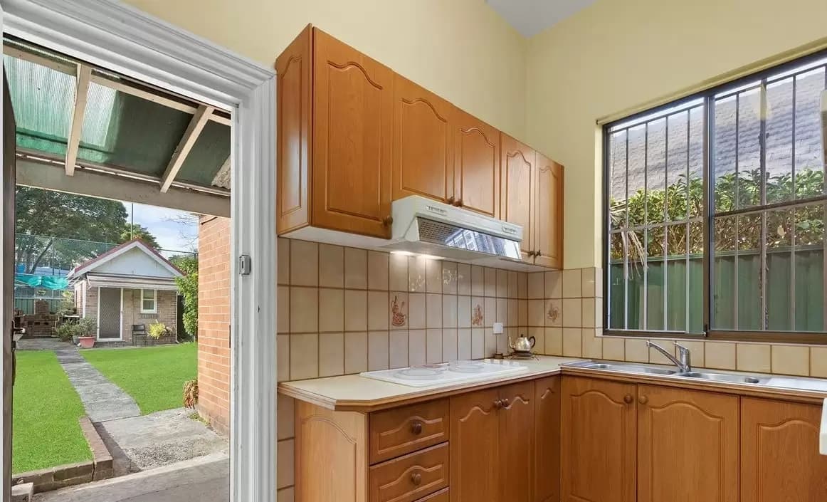 37 Samuel Terry Avenue, Kensington, Kensington - Thumbnail 7