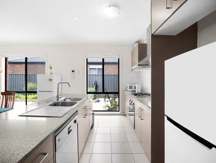 21 Clematis Crescent, Manor Lakes, VIC, 3024, Manor Lakes - Thumbnail 5