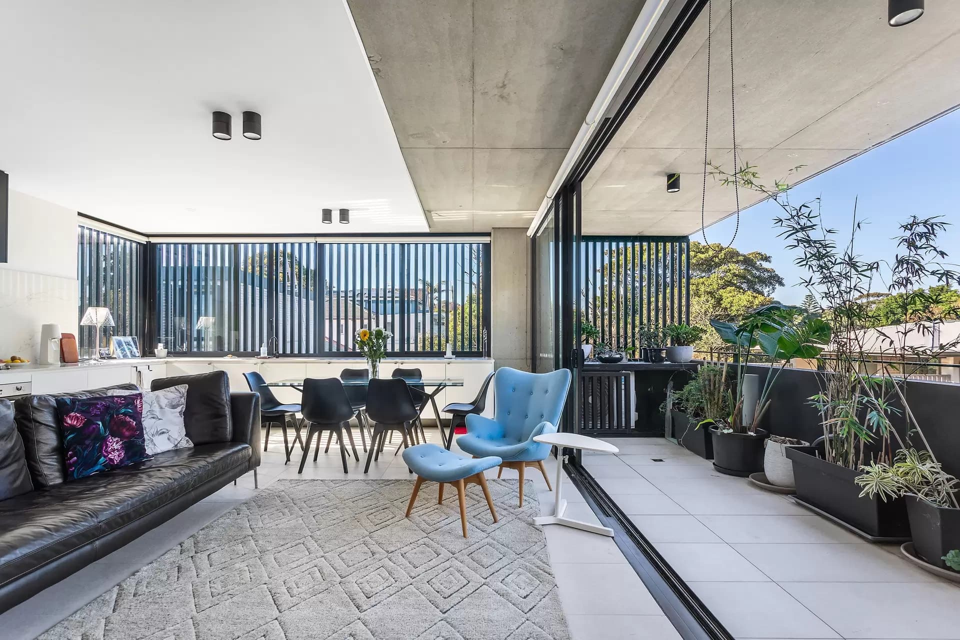 19/293 Alison Road, Coogee, Coogee - Image 1