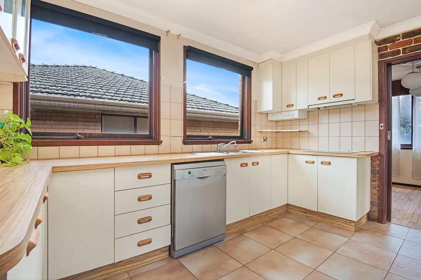 117 Johnston Road, Bass Hill, Georges Hall - Thumbnail 3