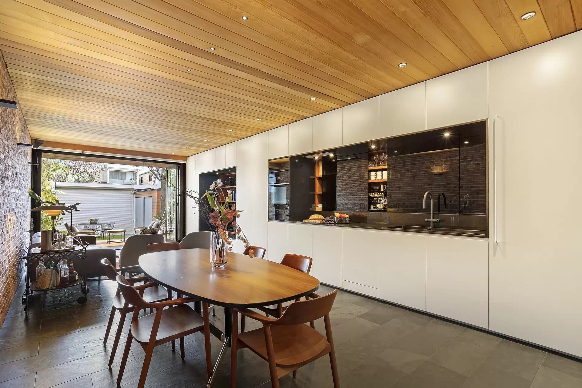 209 Lawrence Street, Alexandria, Alexandria - Thumbnail 4