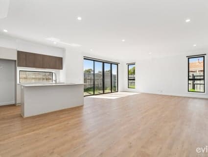2/13 Quarrion Drive, Carrum Downs, VIC, 3201, Carrum Downs - Thumbnail 2