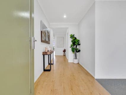 4 Wafer Road, Manor Lakes, VIC, 3024, Manor Lakes - Thumbnail 3
