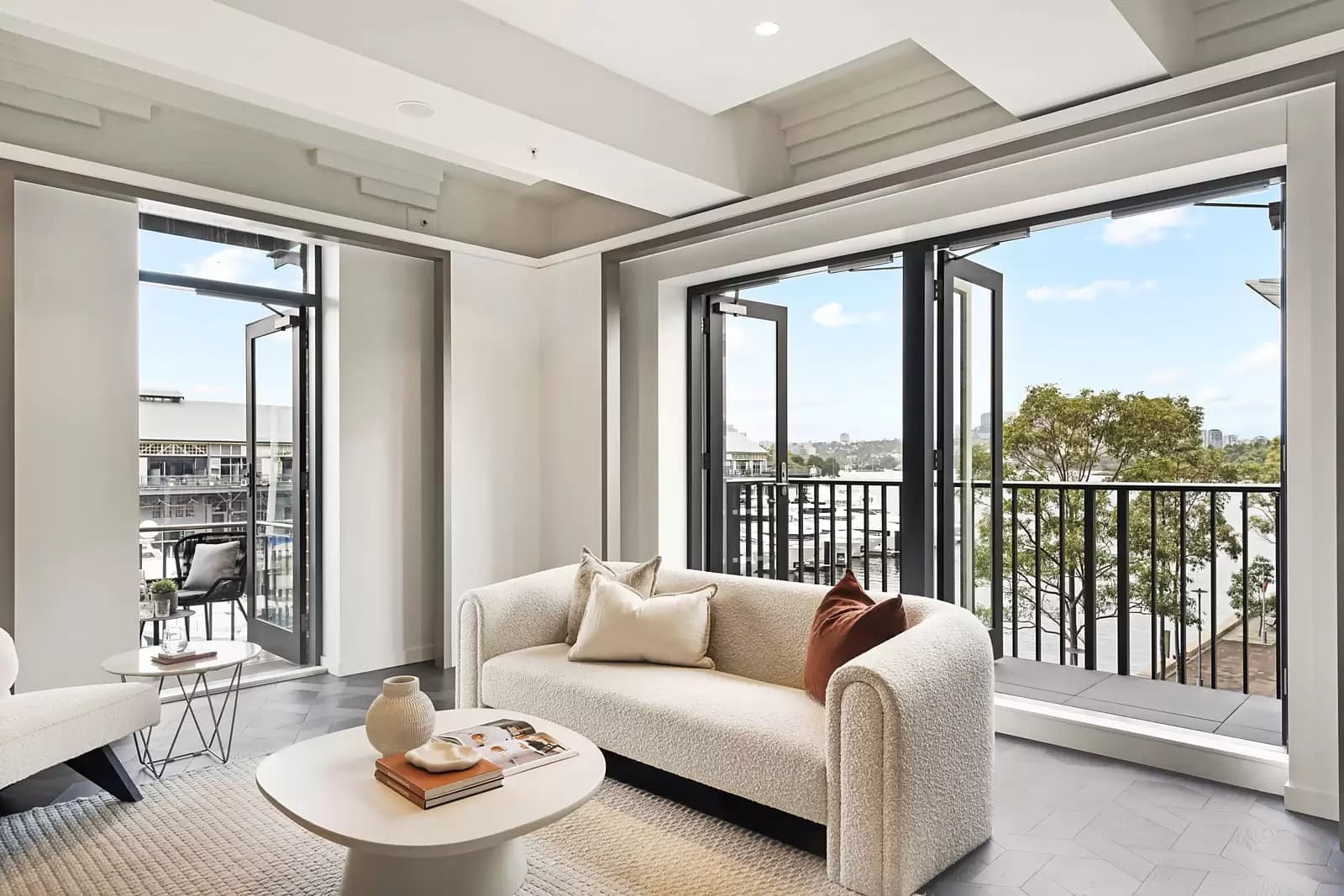 201/8 Darling Island Road, Pyrmont, Pyrmont - Image 1