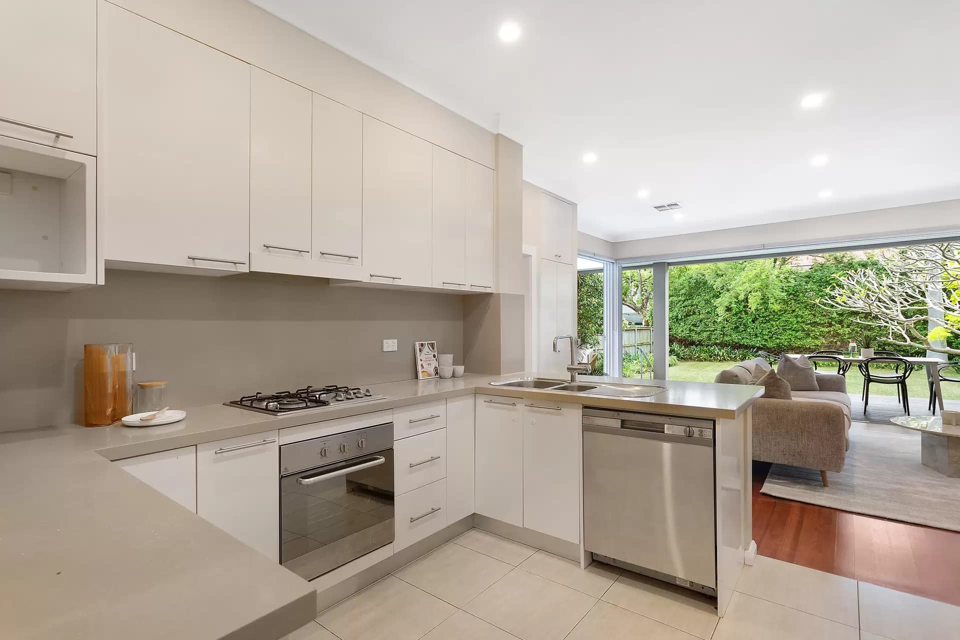26 Salisbury Road, Rose Bay, Rose Bay - Thumbnail 6