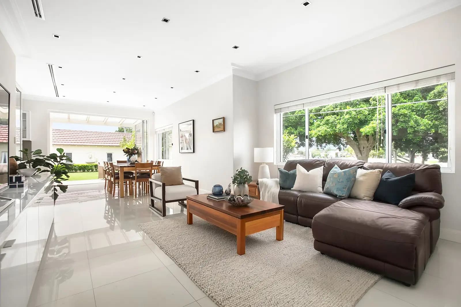 59 Cottenham Avenue, Kensington, Kensington - Thumbnail 2