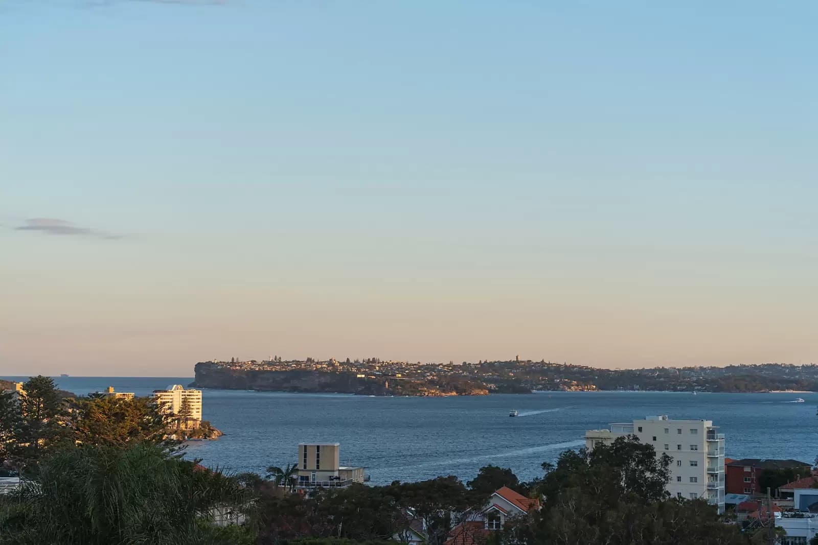 6/24 Birkley Road, Manly, Manly - Image 1