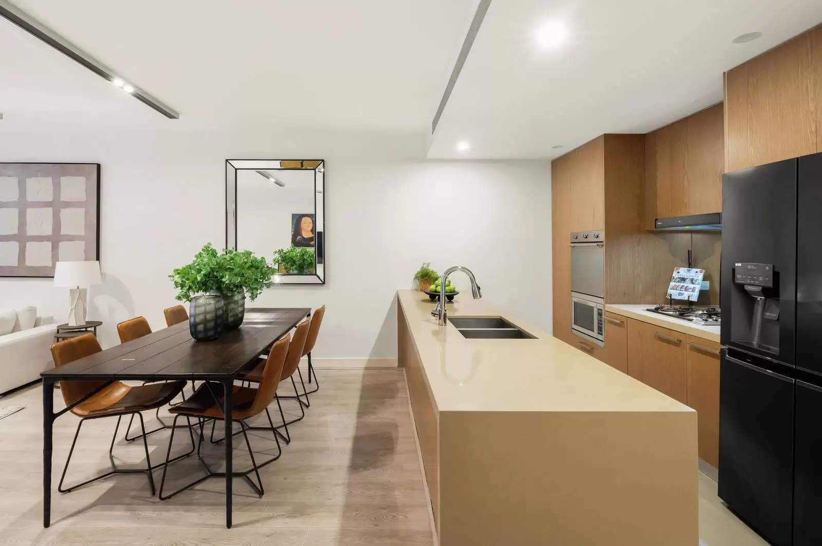 2/8 Nola Road, Roseville, Roseville - Thumbnail 5
