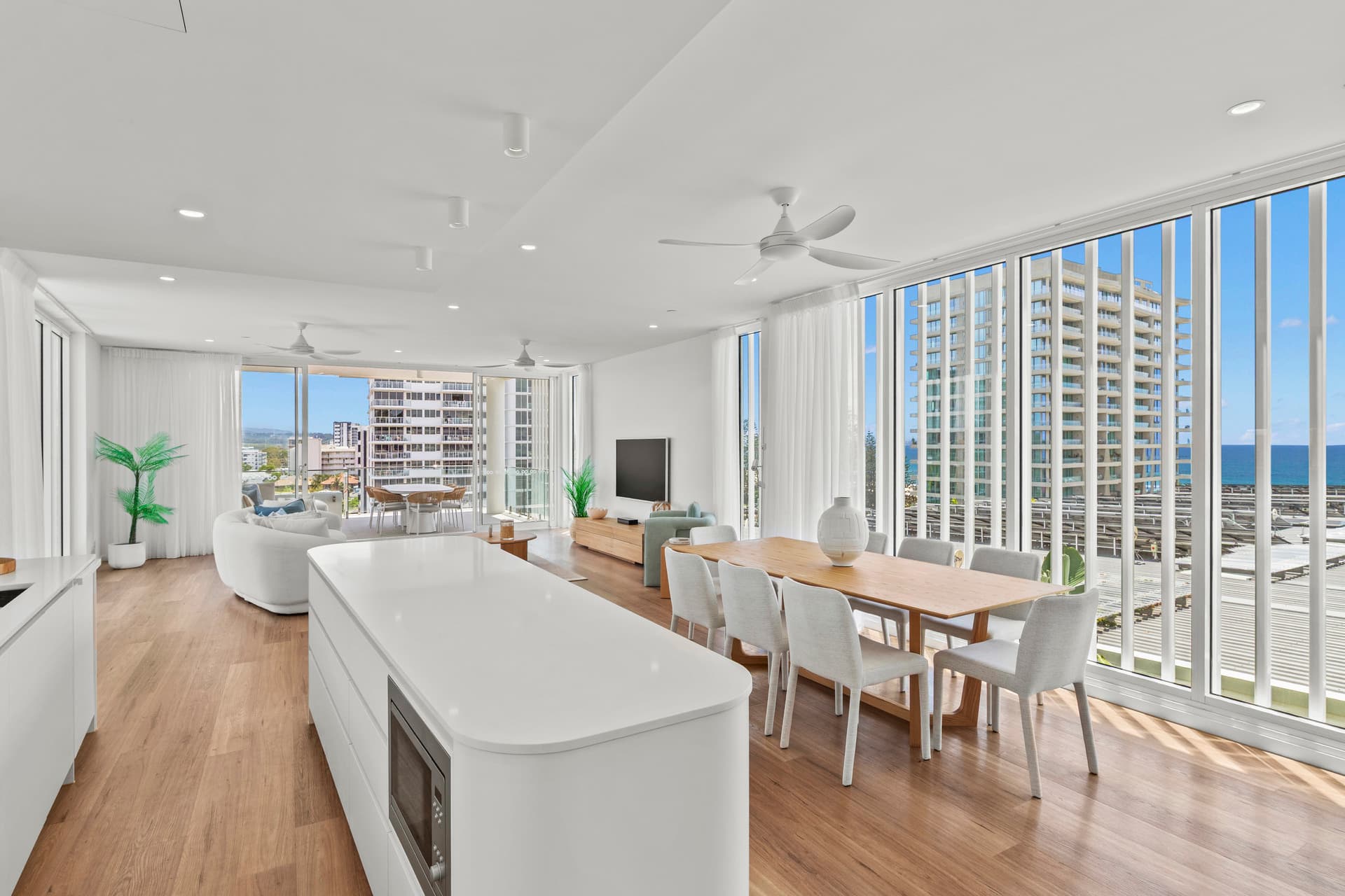 2/13 Rutledge Street, Coolangatta, QLD, 4225, Coolangatta - Image 1