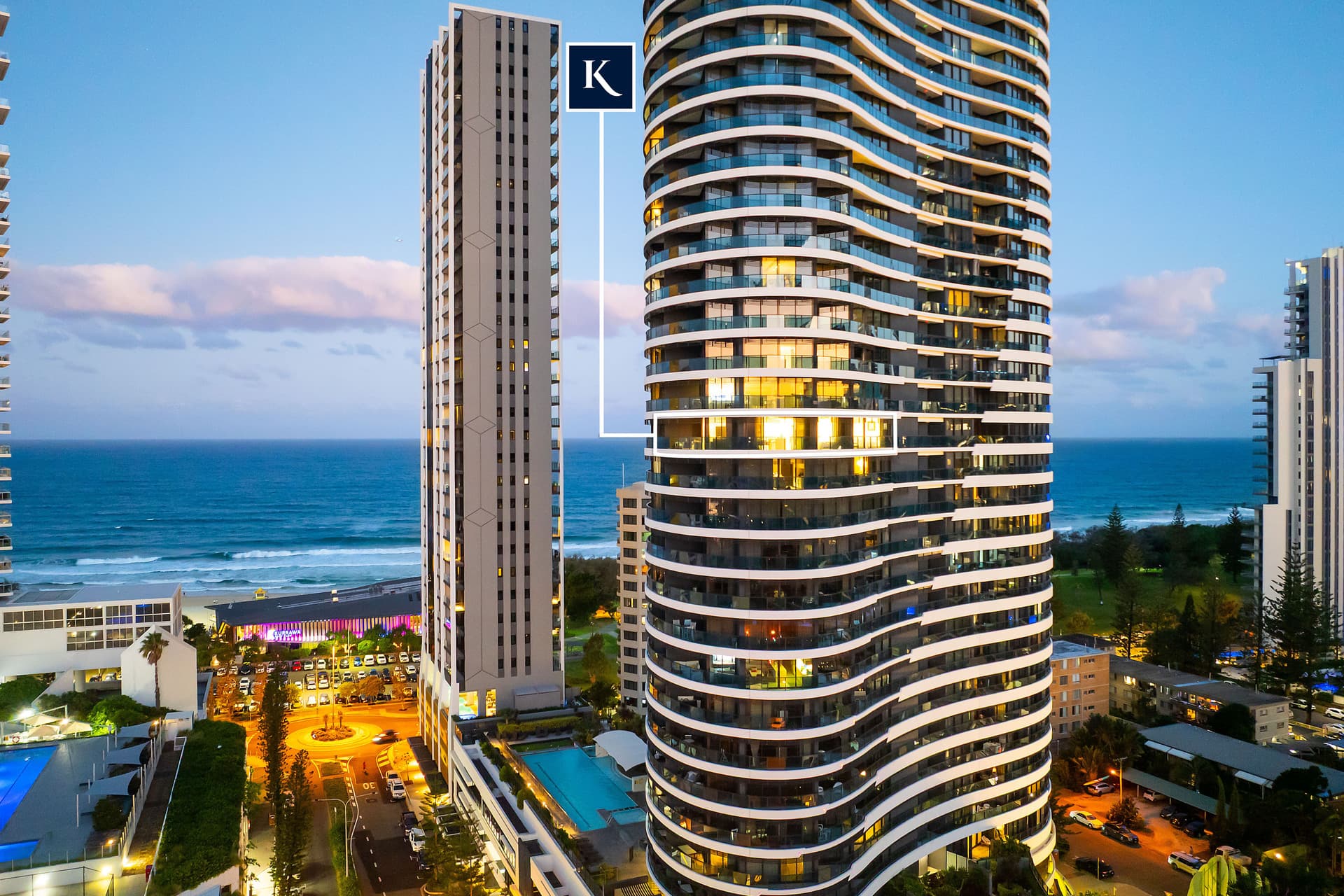 1701/1 Oracle Boulevard, Broadbeach, QLD, 4218, Broadbeach - Thumbnail 3