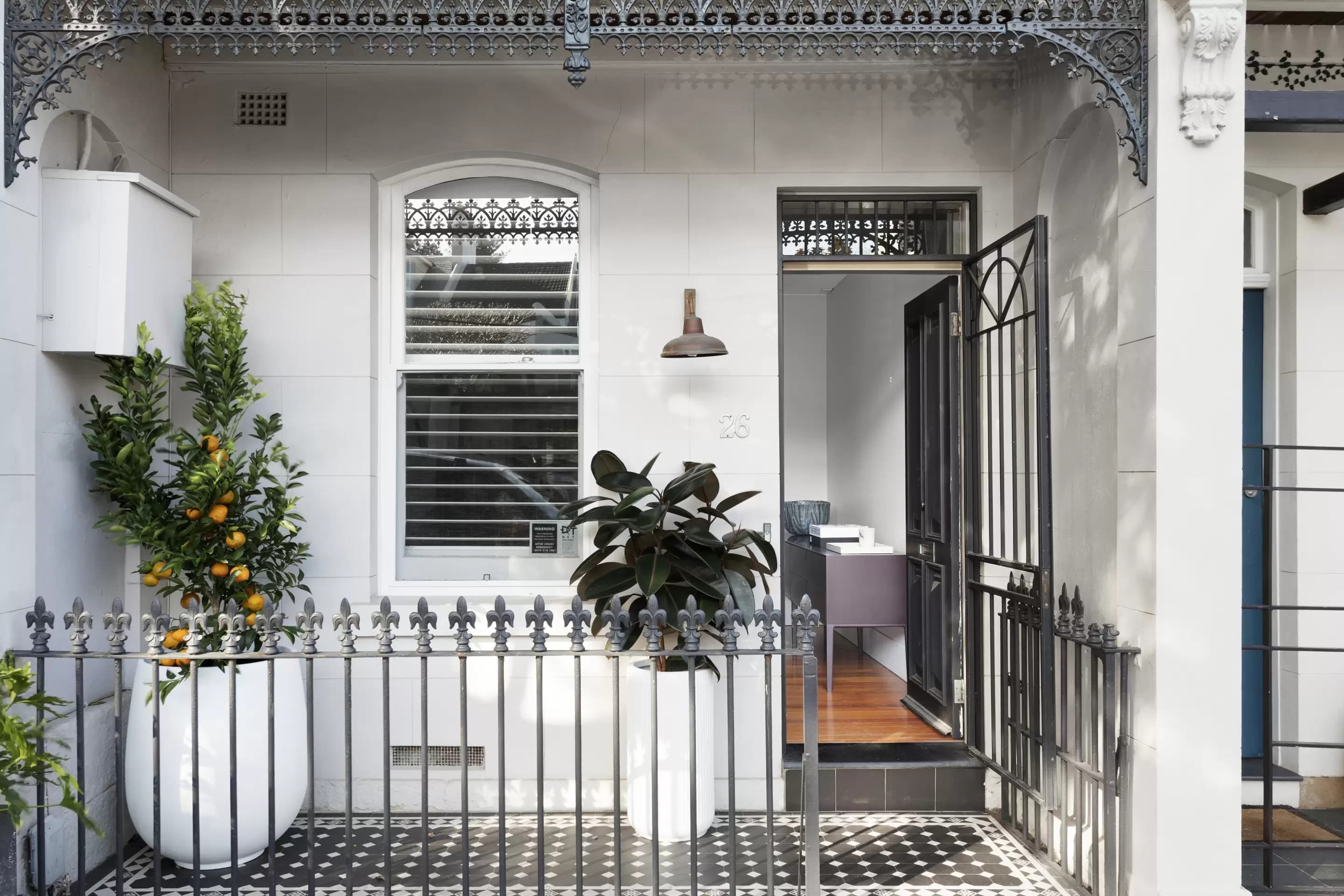 26 Alexander Street, Paddington, Paddington - Thumbnail 2