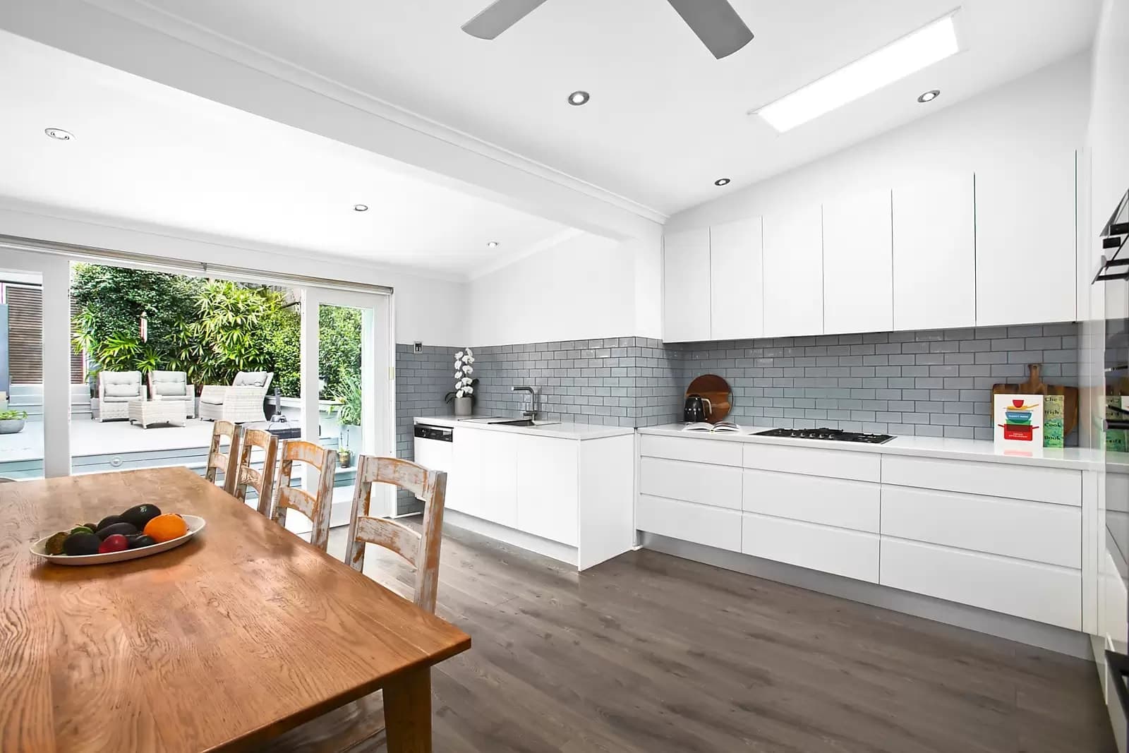 131 Henrietta Street, Waverley, Waverley - Thumbnail 4