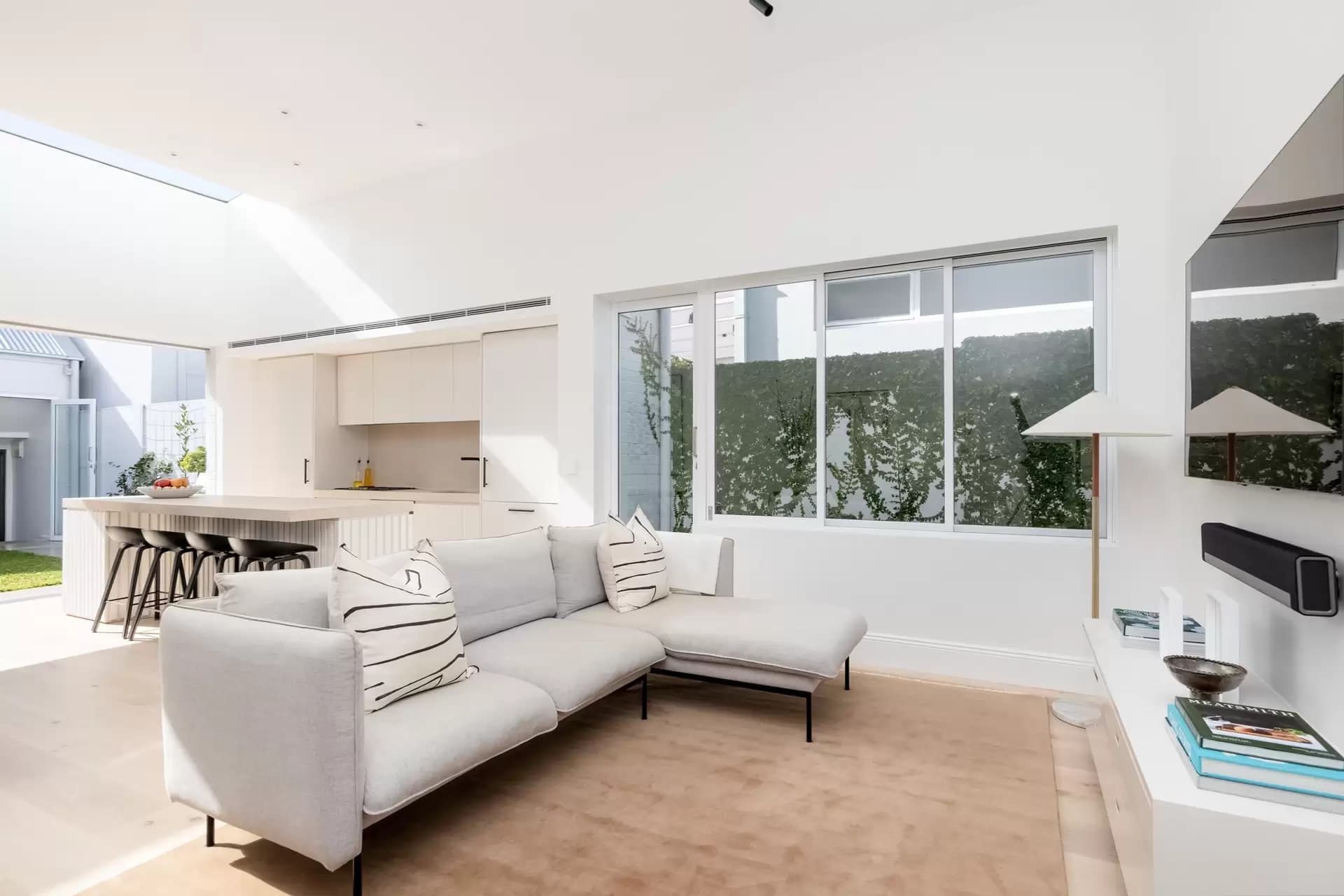 12 Kenilworth Street, Bondi Junction, Bondi Junction - Thumbnail 3