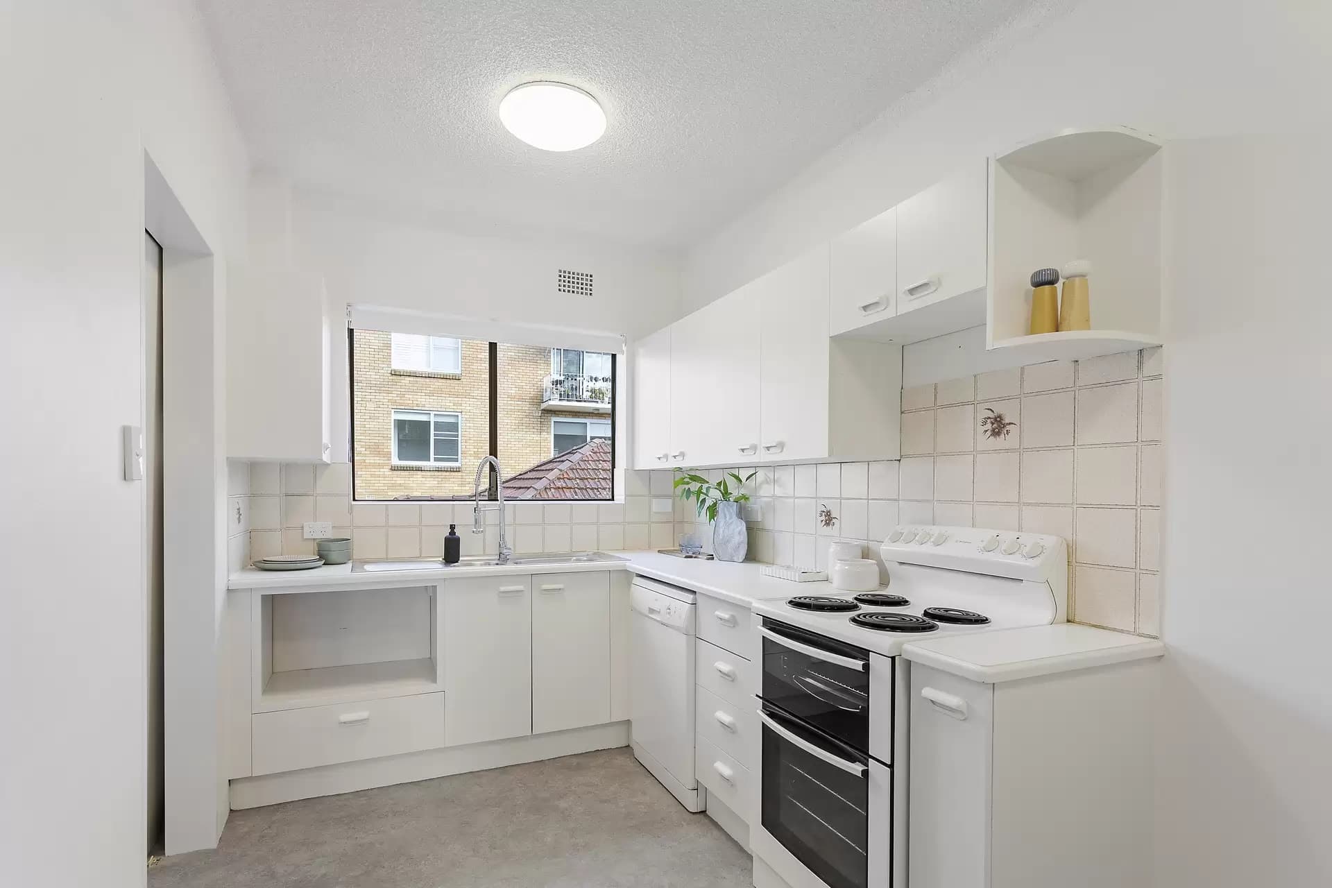 11/27 Byron Street, Coogee, Coogee - Thumbnail 3